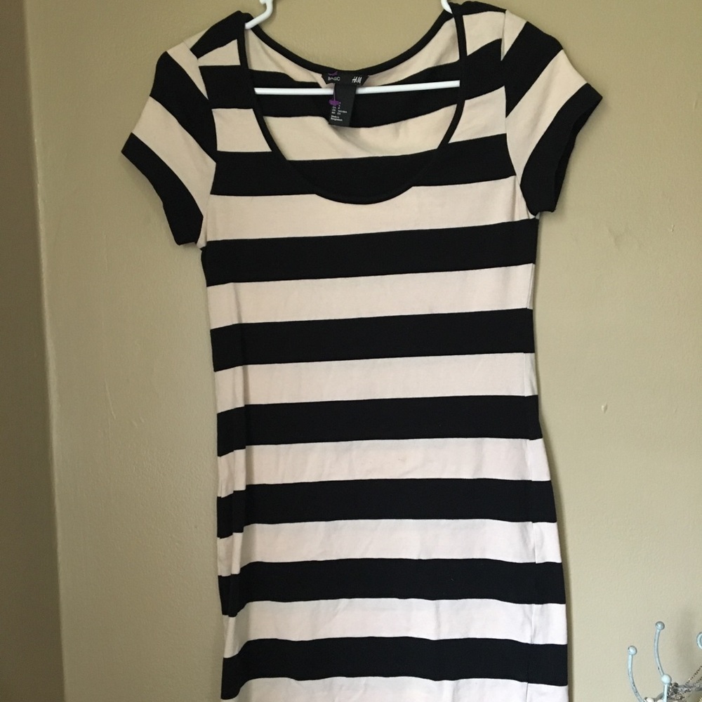 H&M T-shirt dress